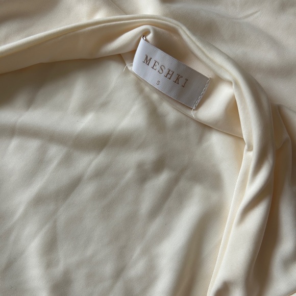 Meshki Cream Cowl Neck Sleeveless Sweater - Picture 2 of 7